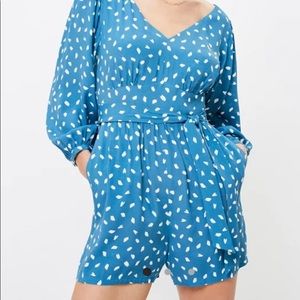 Loft-Brushstroke Long sleeve Blue and White Romper-Size 14 petite fits like 12